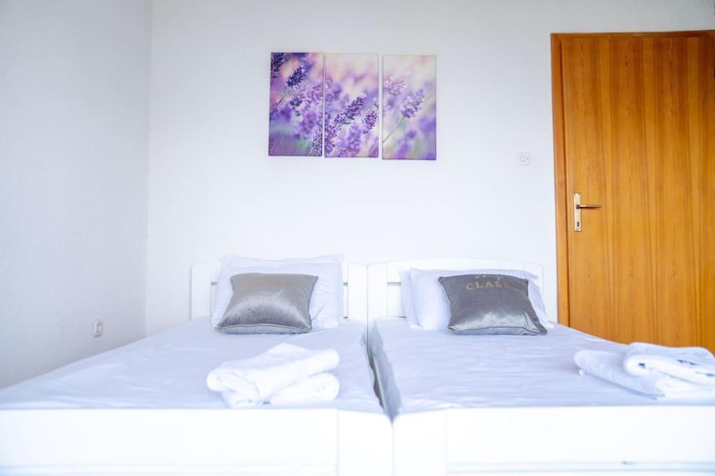 Casa Farmak - 4 Bedroom Lux Apartment With Infinity Pool & Lake View Ohrid Exterior photo