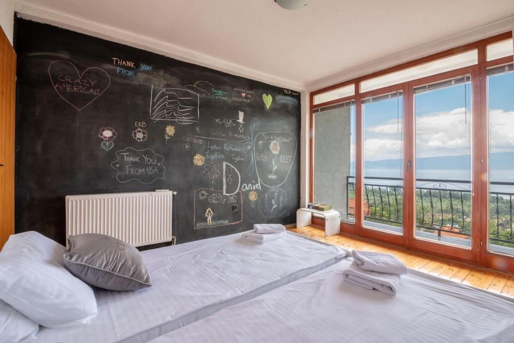Casa Farmak - 4 Bedroom Lux Apartment With Infinity Pool & Lake View Ohrid Exterior photo